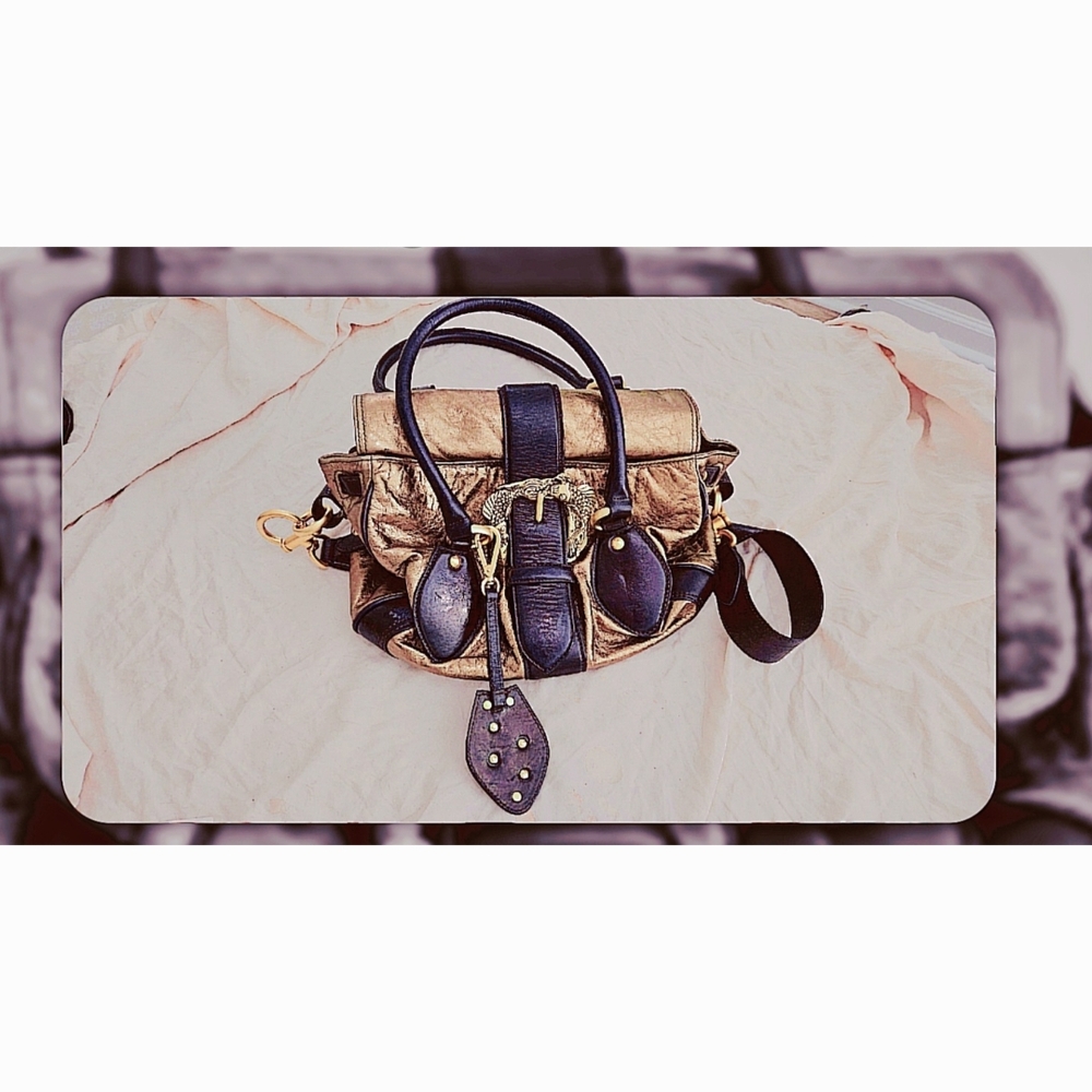 Elegant Black and Gold Women's Handbag